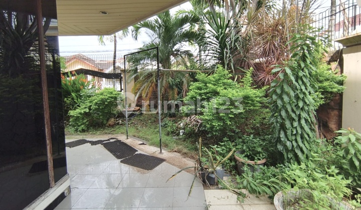 Butuh Cepat Laku!! Dijual Rumah Simpang Darmo Permai Selatan 2