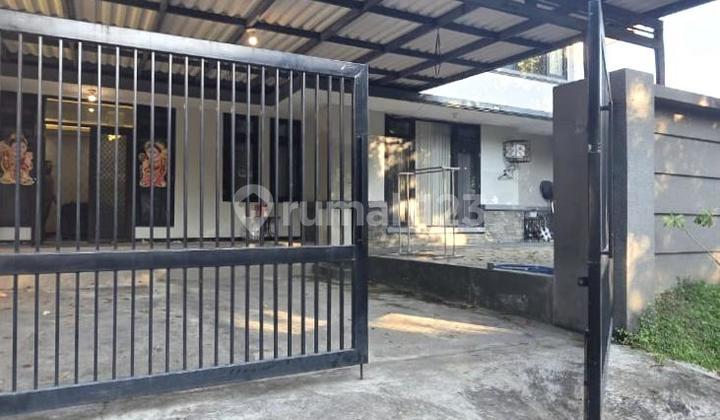 DIJUAL RUMAH FURNISHED GRAHA FAMILI 2 LANTAI DIJUAL RUMAH FURNISHED GRAHA FAMILI 2 LANTAI