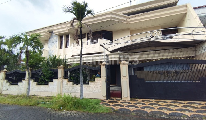 Butuh Cepat Laku!! Dijual Rumah Simpang Darmo Permai Selatan