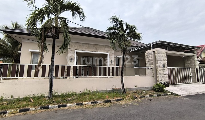 Dijual Termurah Se Darmo!! Rumah Bagus Terawat Dekat Jalan Raya