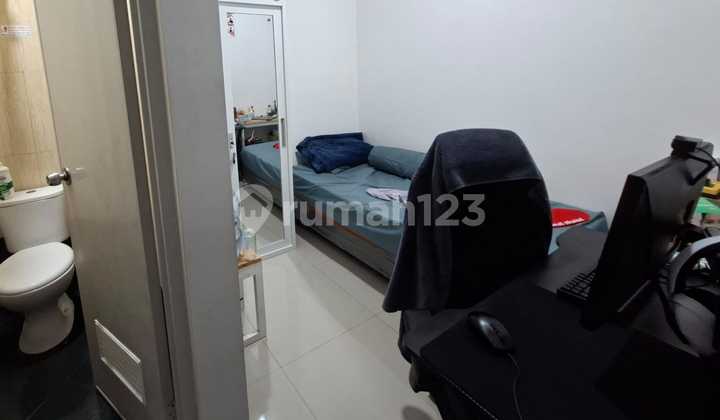 Dijual Rumah Kost Full Penghuni di Kebun Jeruk Jakarta Barat Dijual Rumah Kost Full Penghuni di Kebun Jeruk Jakarta Barat
