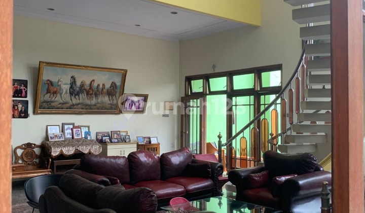Dijual Ruko Furnished Pinggir Jalan Raya Kh Mansyur Dekat Pasar Jembatan Lima