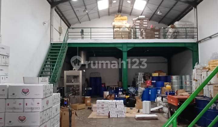 For Sale, 2 Units of Adjacent Warehouses in Sunrise Bizpark, Pasar Kemis, Tangerang