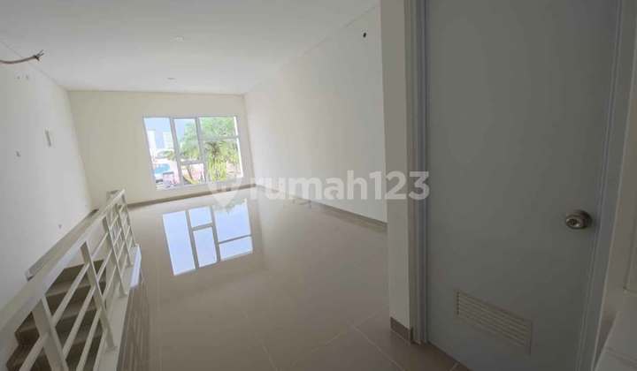 Pisa Grande Gading Serpong Tangerang Shop House