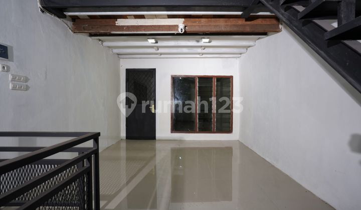 Dijual Cepat Ruko Pinggir Jalan Raya Kh. M Mansyur Depan Pasar Jembatan Lima Dijual Cepat Ruko Pinggir Jalan Raya Kh. M Mansyur Depan Pasar Jembatan Lima