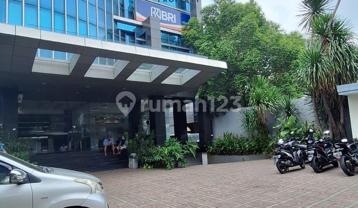 Dijual Gedung Perkantoran Tebet Jakarta Selatan