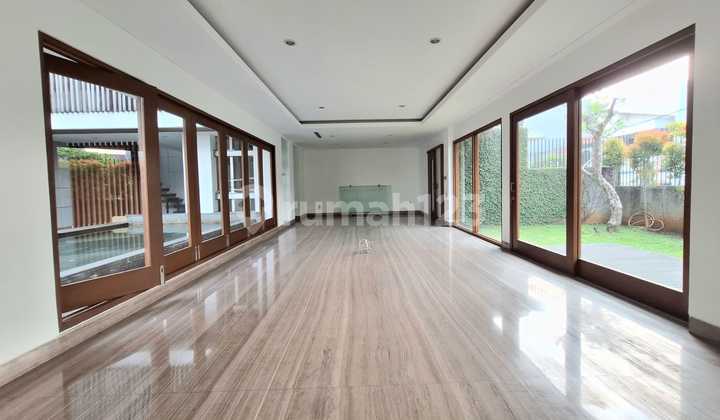 Dijual Rumah Siap Huni Di Pondok Indah Bergaya Modern Tropical Minimalis