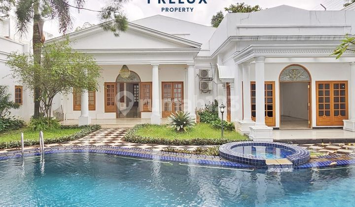 Luxury House For Sale, Ready to Occupy in Pondok Indah Luxury House For Sale, Ready to Occupy in Pondok Indah