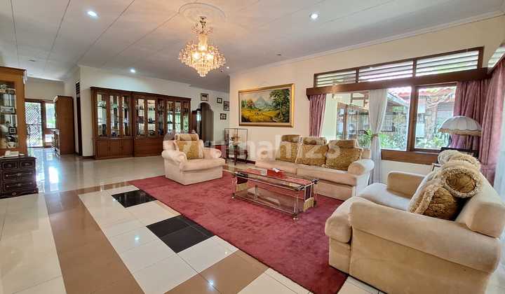 For Sale House in Kemang, Suitable for Building a Cluster or for Business For Sale House in Kemang, Suitable for Building a Cluster or for Business