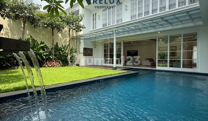 Dijual Kemang Brand New House Modern Classic