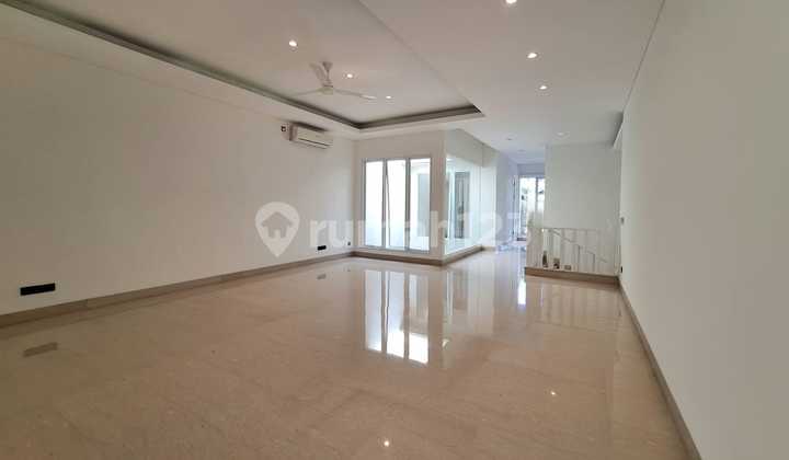 Dijual Townhouse Mewah Siap Huni Di Pejaten Barat 2