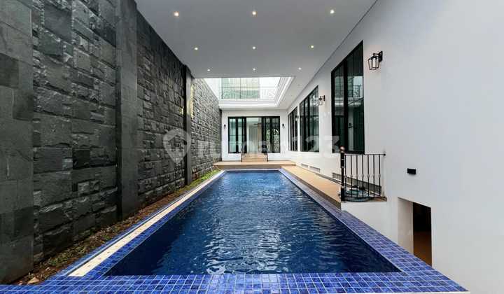 Dijual Rumah Modern Classic Di Cilandak, Jakarta Selatan 2