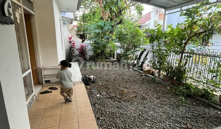 For Sale Ready-to-Occupy House in Arcamanik, near Cisaranten, East Bandung For Sale Ready-to-Occupy House in Arcamanik, near Cisaranten, East Bandung