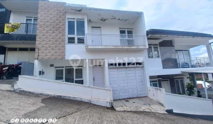 DIJUAL Rumah SIAP HUNI di BUKIT LIGAR dkt DAGO & CIGADUNG Bandung DIJUAL Rumah SIAP HUNI di BUKIT LIGAR dkt DAGO & CIGADUNG Bandung
