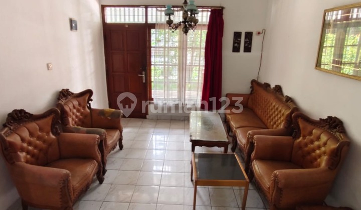 Rumah di Area Komersial Strategis Cihampelas dkt Pasteur Bandung