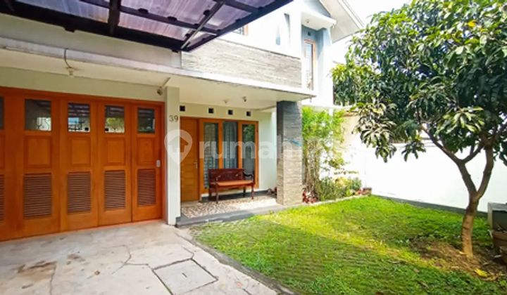 Rumah STRATEGIS Cipedes SETIABUDI dkt Pusat Bisnis Kota Bandung 2