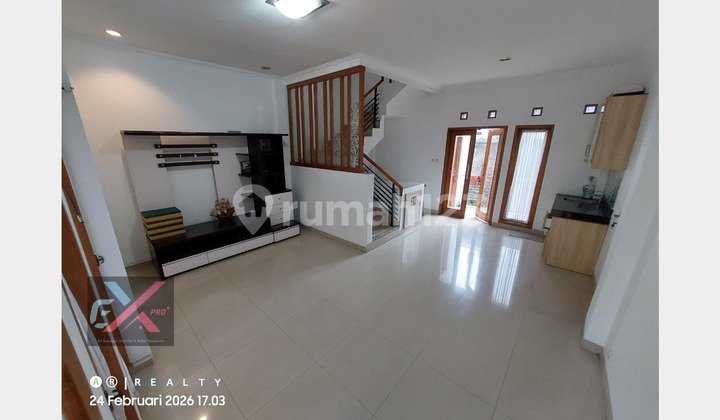 Rumah 3 Lantai SHM bisa KPR di Sayap Ir.h.djuanda Dago Bandung