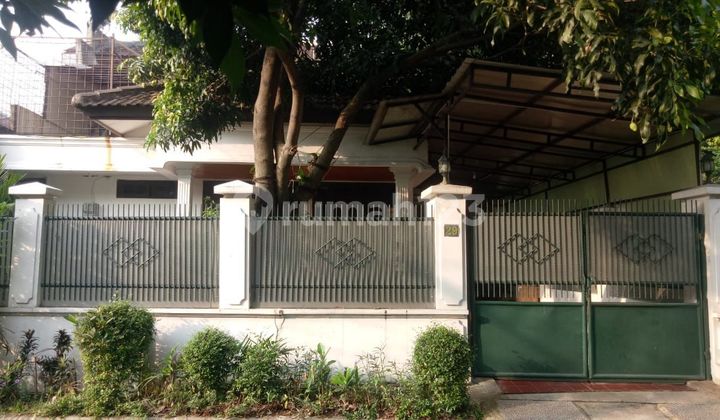 Rumah Sewa Asri Kawasan Premium Lokasi Strategis di Pondok Indah, Jakarta Selatan 1