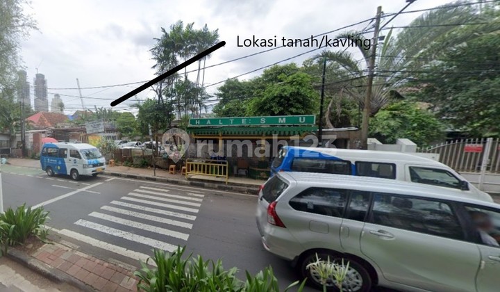 Strategic Land Premium Location Suitable for Business on the Edge of Menteng Main Road - Central Jakarta