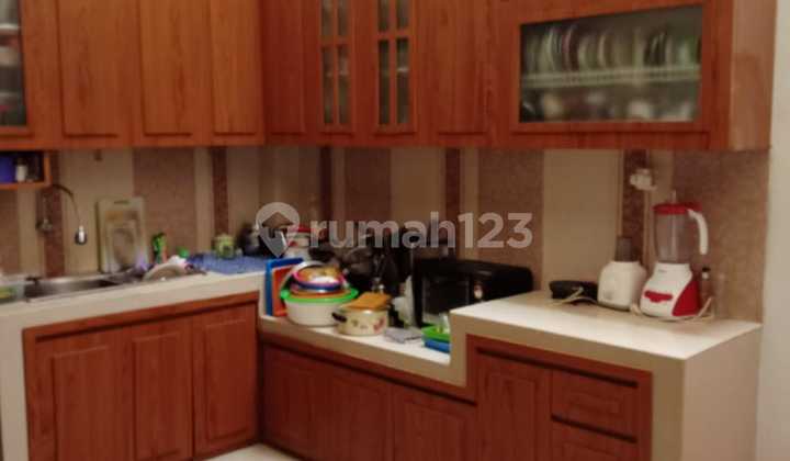 Rumah Bagus Posisi Hoek Siap Huni Lokasi Strategis di Kalibata, Jakarta Selatan 2