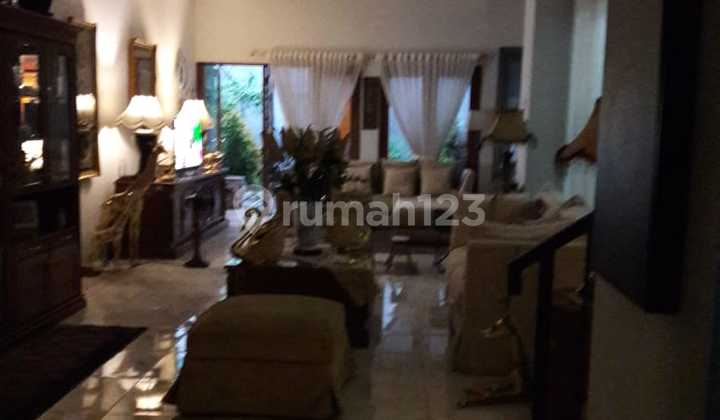 Rumah Indah Lokasi Strategis di Pejaten - Jakarta Selatan 2