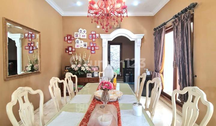 Tanah Bonus Rumah Bagus Siap Huni Letak Komeril di Veteran Bintaro - Jakarta Selatan