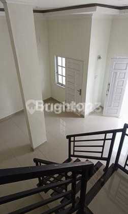 Rumah Baru Dekat Gerbang Tol Amplas Medan. 2