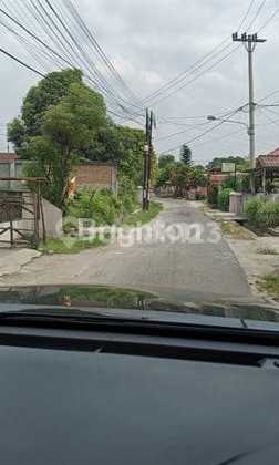 Tanah Kosong Di Dekat Kampus Unimed