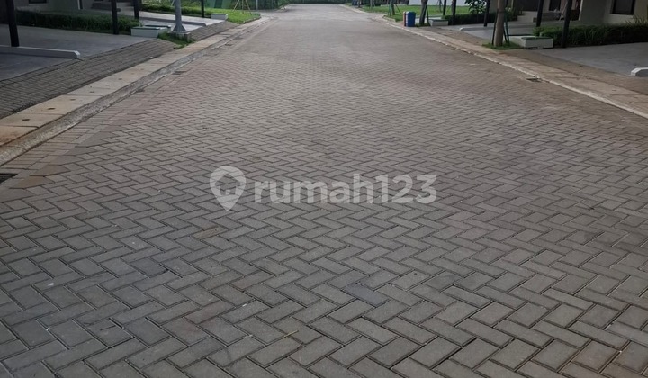 Disewakan Rumah Millenial Pik 2 Ukuran 6X12,5 Unfurnished 2