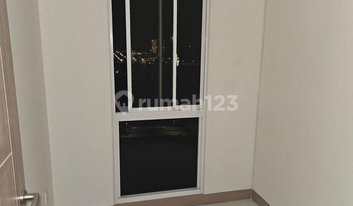 Tokyo Riverside Apartment 2 Bedroom Unfurnished
