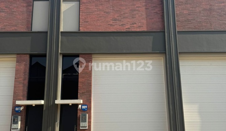 Disewakan Gudang Bizpark Pik 2 Ukuran 6x20