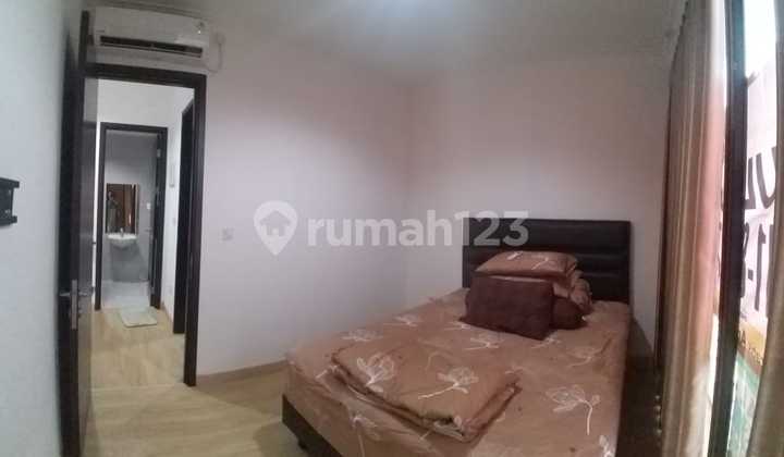 Disewakan Rumah Millenial Pik 2 Semi Furnish Ukuran 4.5x10 2