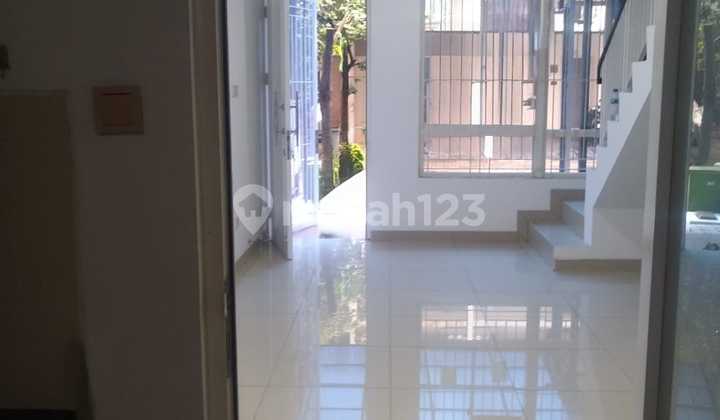 For Sale 2 Bedroom House in Residence One South Tangerang 2