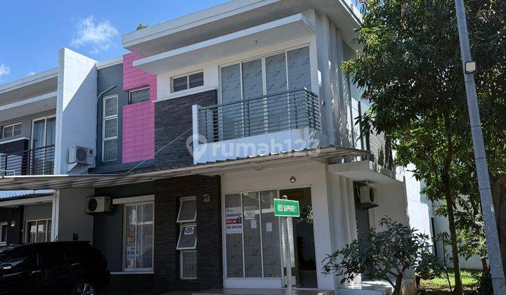 Rumah Hook 2 Lantai Di Residence One Samping Sekolah Binus 1