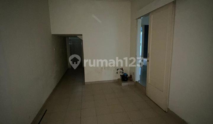 Dijual Rumah Besar di Residence One Tangerang Selatan 2