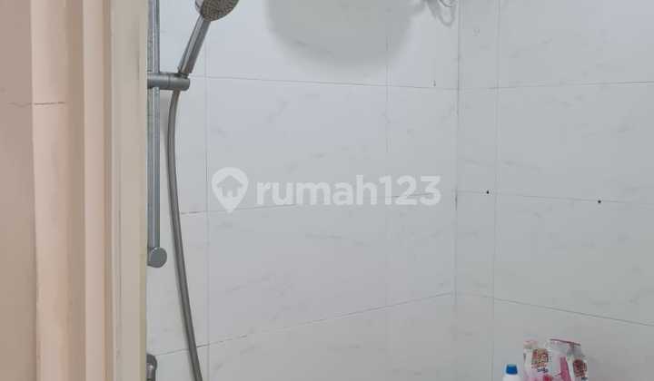 Dijual Rumah Semi Furnished di Residence One Tangerang Selatan 2