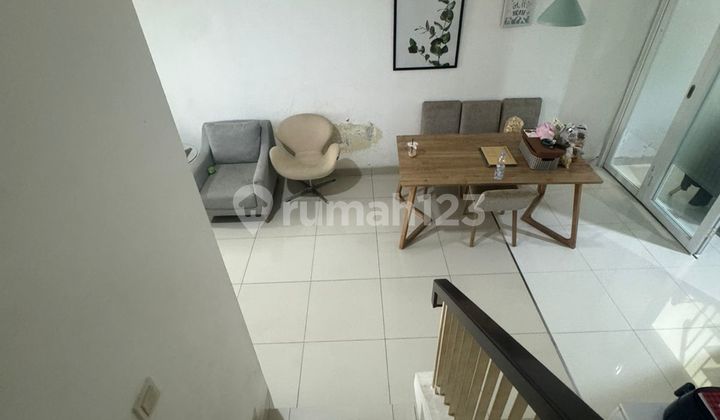 For Sale Semi-Furnished House in Residence One 2