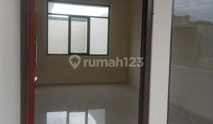 Rumah 2 lantai di buah batu, jual cepat BU 2