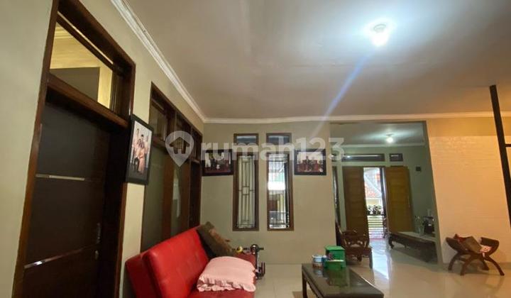 Rumah Besar Dan Nyaman Dengan Lingkungan Sejuk Di Kawasan Dago 2