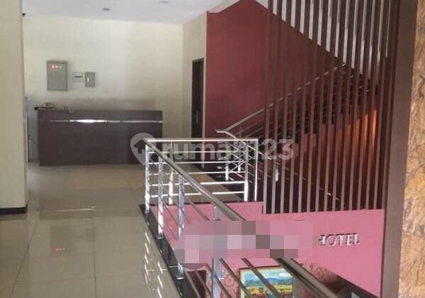 Hotel 3 Lantai Dengan Fasilitas Lengkap Dan Lingkungan Yang Sejuk Di Bandung Utara Hotel 3 Lantai Dengan Fasilitas Lengkap Dan Lingkungan Yang Sejuk Di Bandung Utara
