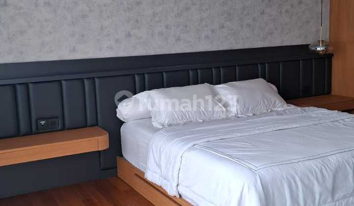 Rumah Nyaman Di Kawasan Kota Baru Parahyangan Dengan Lingkungan Sejuk