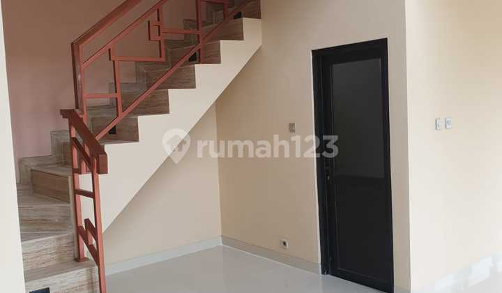 Rumah 3 Lantai Bagus Dengan Pemandangan Indah Dan Sejuk Di Kawasan Cibeunying Kidul 2