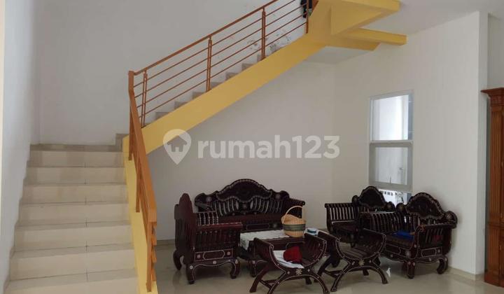 Jual Rumah Bagus Minimalis Modern Full Furnished, Setraduta  2