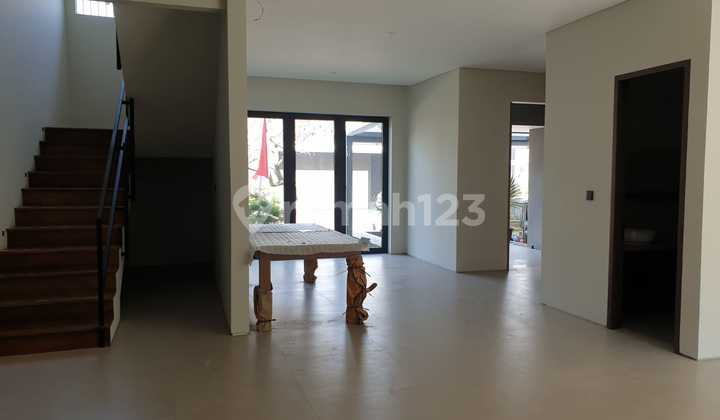 Rumah Konsep Modern Kota Baru Parahyangan,Ratna Kencana