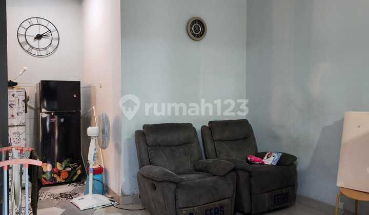 Rumah 2 Lantai Furnished Dengan Interior Bagus Dan Lingkungan Nyaman Di Kawasan Bandung Selatan
