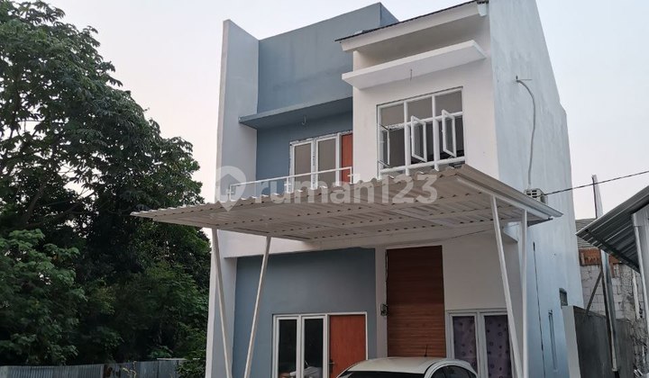 Rumah Syariah 2 Lantai, Shm, Bebas Banjir Di Lokasi Strategis, 2 Km Ke Pintu Tol Narogong 1