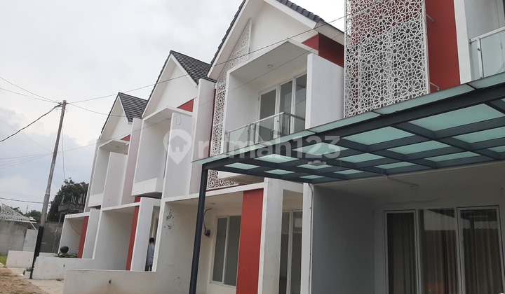 Rumah Asri Lokasi Strategis Dekat Ke Stasiun Lrt Cikunir