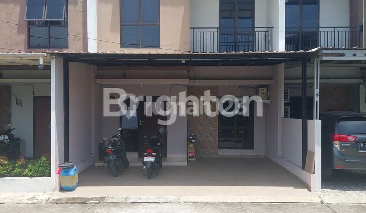 TWO-STORY READY-TO-OCCUPY HOUSE AT PERMATA ICON SEPATAN TANGERANG BANTEN TWO-STORY READY-TO-OCCUPY HOUSE AT PERMATA ICON SEPATAN TANGERANG BANTEN