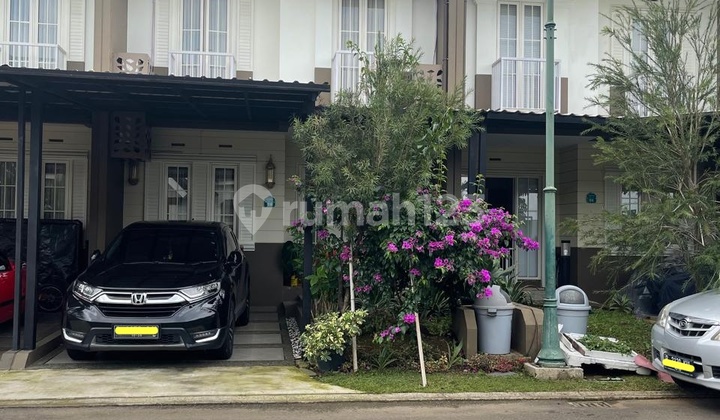 tampak depan rumah mewah 2 lantai –