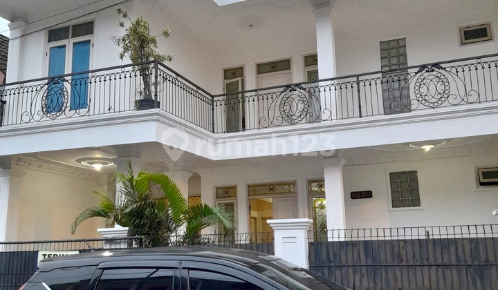 Dijual Cepat Dan Murah Rumah Eksklusif 2 Lantai Di Griya Loka Bsd, Serpong, Tangerang Selatan – Lokasi Strategis & Fasilitas Lengkap Dijual Cepat Dan Murah Rumah Eksklusif 2 Lantai Di Griya Loka Bsd, Serpong, Tangerang Selatan – Lokasi Strategis & Fasilitas Lengkap